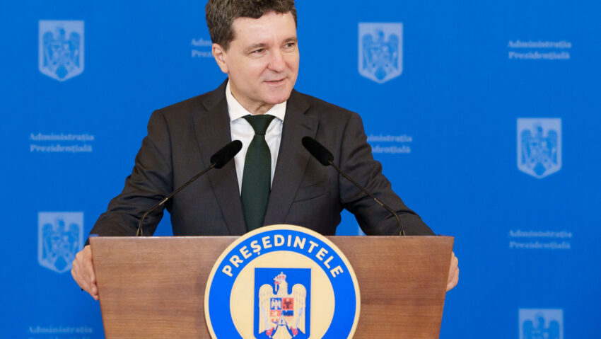 Președintele Nicușor Dan a invitat la discuții pe reprezentanții marilor blocuri sindicale Președintele Nicușor Dan a invitat la discuții pe reprezentanții marilor blocuri sindicale