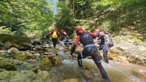 Opt persoane salvate de pe munte în ultimele 24 de ore