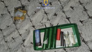 Cercetări pentru efectuarea fără drept de operațiuni cu articole pirotehnice după ce un minor a ajuns la spital, în Tg.Mureș