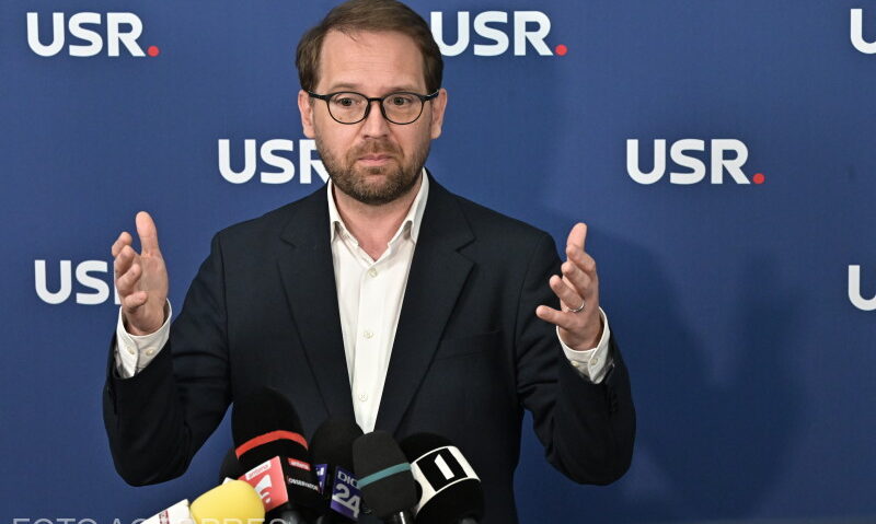 Dominic Fritz a fost ales preşedinte USR, din primul tur Dominic Fritz a fost ales preşedinte USR, din primul tur