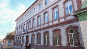 Somaţii pentru braşovenii care trebuie să-şi reabiliteze faţadele clădirilor