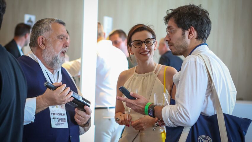 Începe cea de-a VIII-a ediţie a festivalului Vin la Munte Începe cea de-a VIII-a ediţie a festivalului Vin la Munte