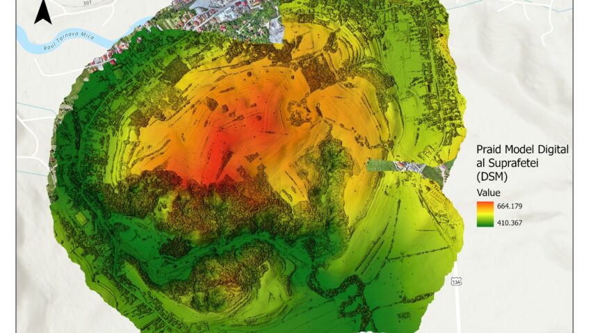 Cele 27 de persoane evacuate în urma inundaţiilor de la Praid vor putea reveni la casele lor după o perioadă de monitorizare seismică a zonei