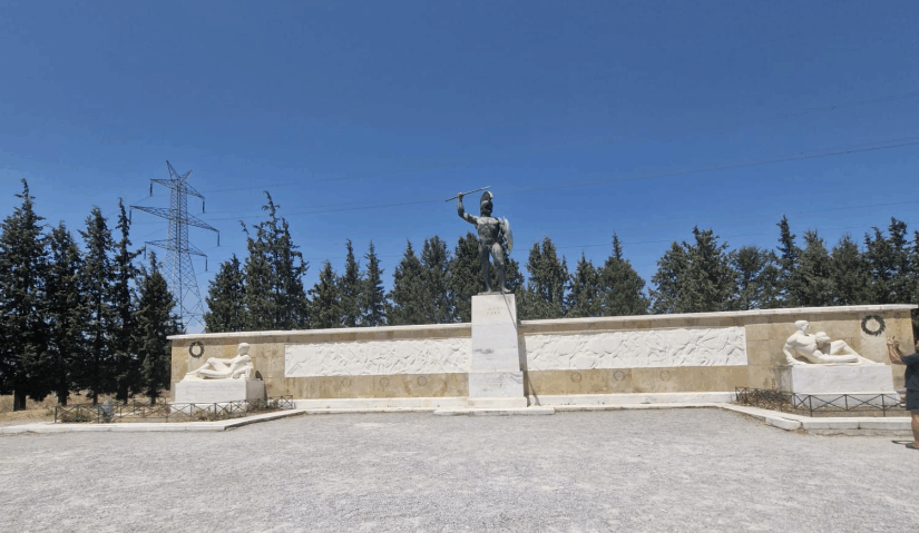Termopile, Grecia, locul nașterii gloriei spartane, m-a uimit prin importanța sa simbolistică Termopile, Grecia, locul nașterii gloriei spartane, m-a uimit prin importanța sa simbolistică