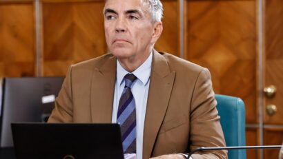 Dragoş Anastasiu a demisionat din funcţia de vicepremier
