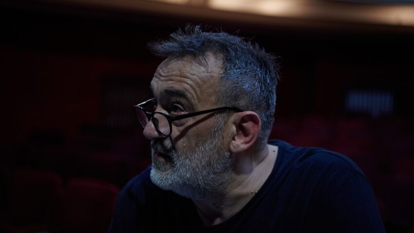 O nouă colecție pe site-ul www.eteatru.ro: „Attila Vizauer – un regizor pentru decenii de teatru radiofonic” O nouă colecție pe site-ul www.eteatru.ro: „Attila Vizauer – un regizor pentru decenii de teatru radiofonic”