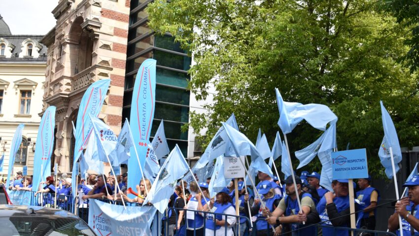 Sunt anunţate noi proteste în perioada următoare Sunt anunţate noi proteste în perioada următoare