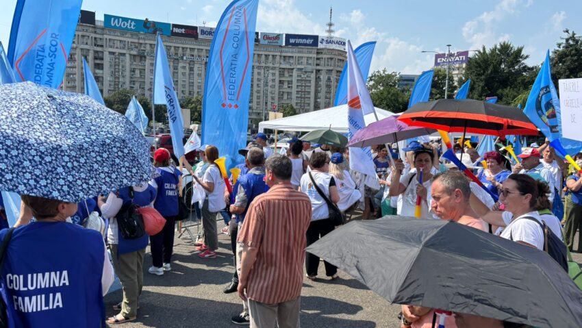 Protest anti-austeritate al sindicatelor din administrația locală și asistența socială Protest anti-austeritate al sindicatelor din administrația locală și asistența socială
