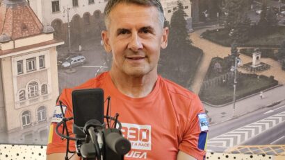 250 de km în 28 de ore l-au urcat pe podium, în deșertul Gobi, pe Ovidiu Dîmbean