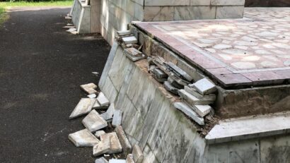 Asociaţia Naţională Cultul Eroilor semnalează starea de degradare a Monumentului Ostaşului Român din Miercurea-Ciuc