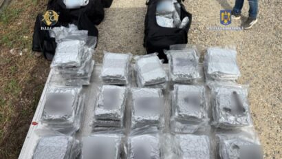Peste 200 de kg de substanțe interzise, descoperite de polițiști și procuroris
