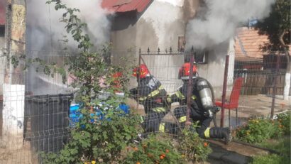 O tânără din Miheșu de Câmpie a murit după ce casa ei a fost incendiată