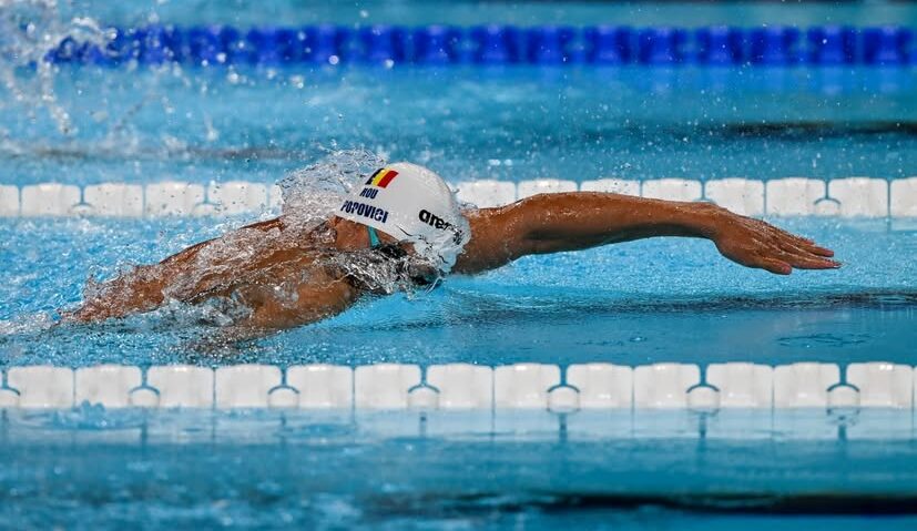 David Popovici, în semifinalele probei de 200 m liber la Mondiale David Popovici, în semifinalele probei de 200 m liber la Mondiale