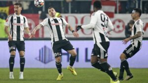 Începe un nou sezon în Superliga de fotbal