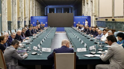 Premierul Ilie Bolojan s-a întâlnit la Palatul Victoria cu primarii de comune