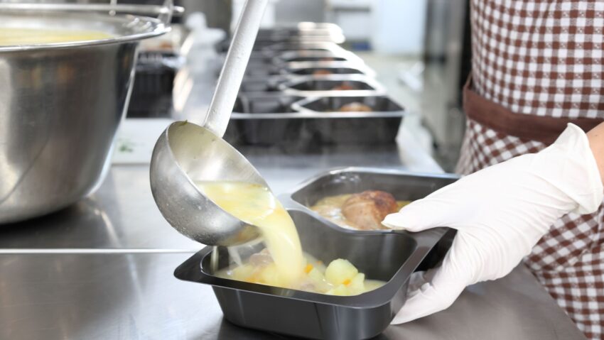 Spitalul din Miercurea-Ciuc anunţă că poate asigura pacienţilor, zilnic, 40-50 de tipuri de regim alimentar