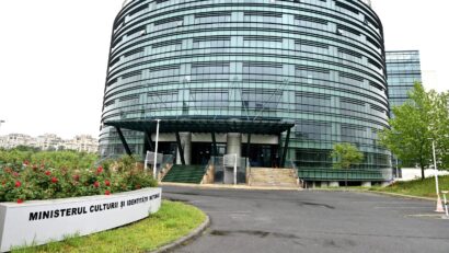 Curtea de Conturi a descoperit că 60% din bunurile culturale mobile deţinute de Ministerul Culturii au valori mai mici sau egale cu 10 lei