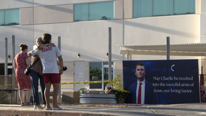 Comentatorul american de dreapta Charlie Kirk a murit