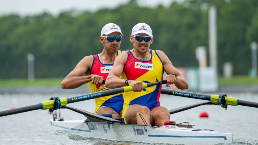 Echipaje românești, în finale la „Mondialul” de canotaj Echipaje românești, în finale la „Mondialul” de canotaj