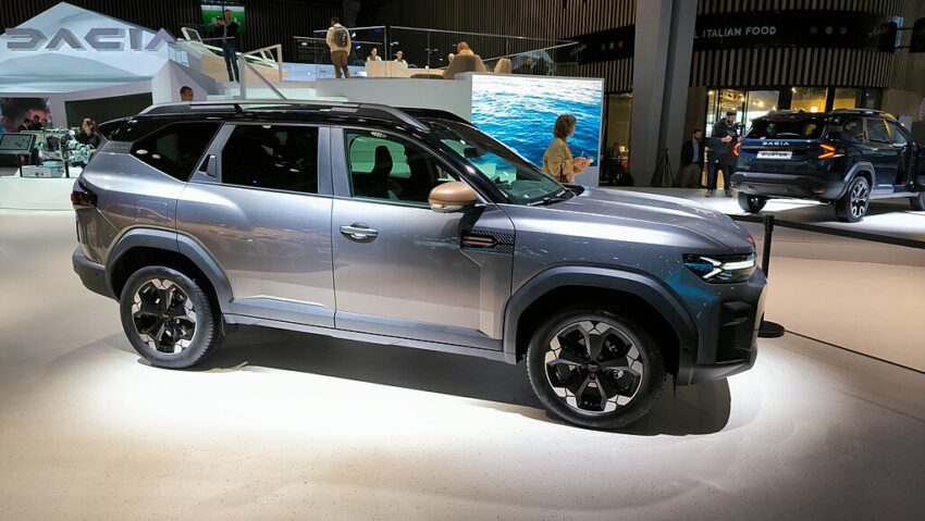 Dacia – Lansarea oficială a sistemului de propulsie 4×4 automat pe cele două SUV-uri ale sale Dacia – Lansarea oficială a sistemului de propulsie 4×4 automat pe cele două SUV-uri ale sale