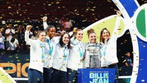 Italia păstrează Cupa Billie Jean King