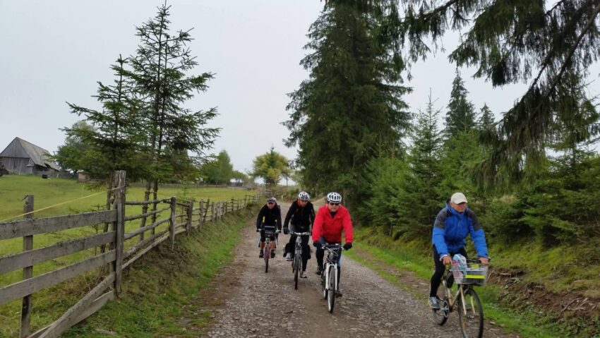 Caravana Bicicleta Radio Târgu Mureș, împlinește un sfert de secol! Caravana Bicicleta Radio Târgu Mureș, împlinește un sfert de secol!