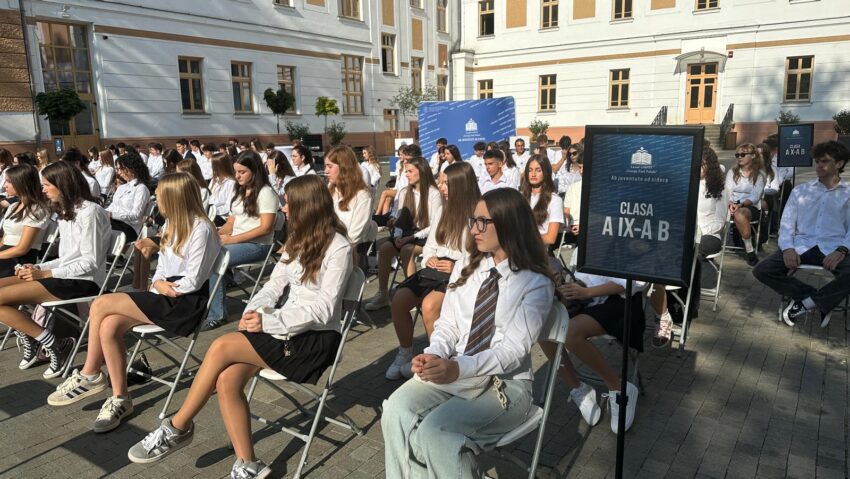 Deschidere festivă pentru o nouă generație la Colegiul UMFST Tg. Mureș Deschidere festivă pentru o nouă generație la Colegiul UMFST Tg. Mureș