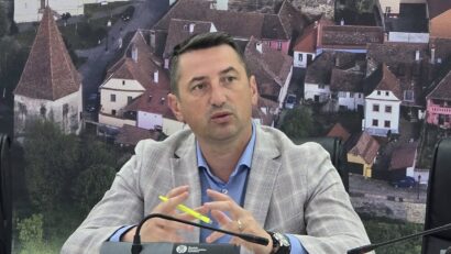 Sîrbu: Chiar dacă s-ar impune o reducere de 45% a posturilor, Primăria Sighişoara ar fi pe plus cu 80 de posturi