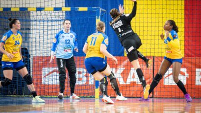 Handbalistele brașovene rămân primele în Liga Națională