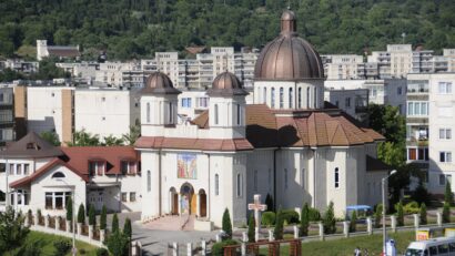 Proiect social în valoare de peste 57 de milioane euro, accesat de Patriarhia Română, inclusiv pentru parohii mureșene