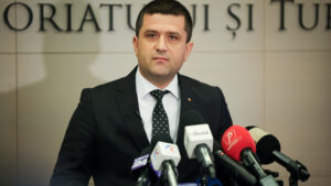 Conducerea SALROM a fost demisă şi va fi înlocuită cu profesionişti selectaţi pentru mandate temporare