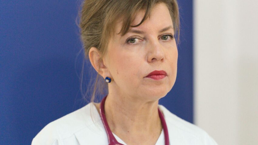 Oana Gheorghiu a fost numită vicepremier de preşedinte Oana Gheorghiu a fost numită vicepremier de preşedinte