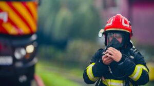 Miros de gaz metan pe scara unui bloc turn din Târgu Mureș