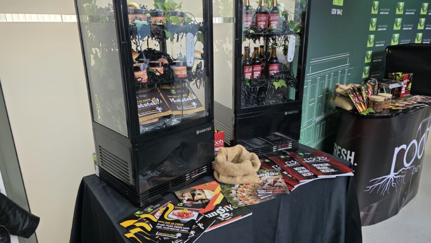 Alimente revoluționare, prezentate în premieră la UMFST Târgu Mureș Alimente revoluționare, prezentate în premieră la UMFST Târgu Mureș