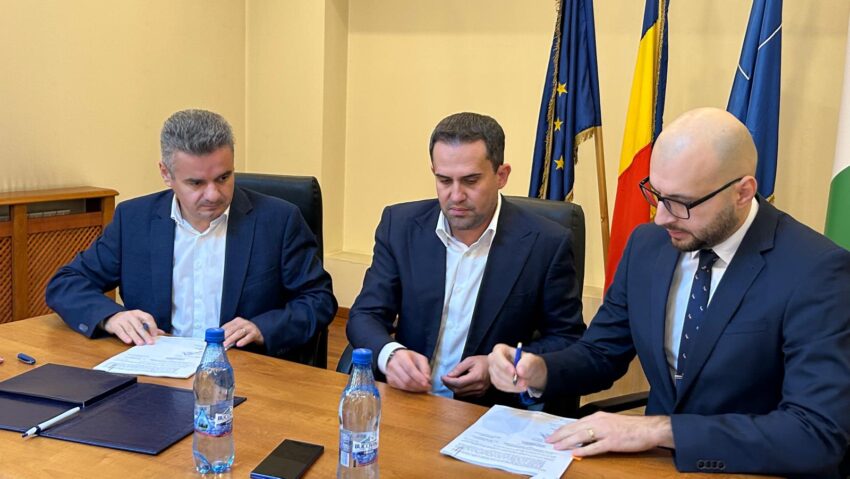 S-au semnat contractele pentru încă 47 de kilometri din Autostrada ”Unirii”