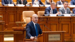 Premierul, așteptat luni, în Parlament, pentru explicații cu privire la decizia SUA de a retrage o parte din trupele staționate în România Premierul, așteptat luni, în Parlament, pentru explicații cu privire la decizia SUA de a retrage o parte din trupele staționate în România