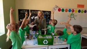 Caravana Reciclării Creative poposește astăzi la Tg. Mureș