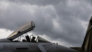 Atacuri aeriene în Ucraina, în apropierea graniţei cu România