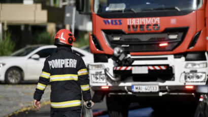 17 persoane au fost transportate la spital în urma incendiului care a izbucnit la un apartament dintr-un bloc situat în Sectorul 5 al capitalei