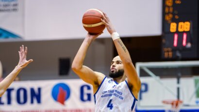 Baschetbaliştii mureşeni joacă, miercuri, restanţa cu Craiova