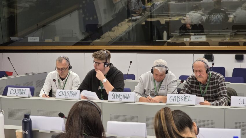 150 de cetățeni au cerut la Bruxelles măsuri echitabile pentru toate categoriile de vârstă