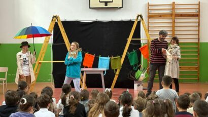 Peste 1300 de elevi din Tg. Mureș au participat la proiectul de educație ecologică „S.O.S. Dispar poveștile”