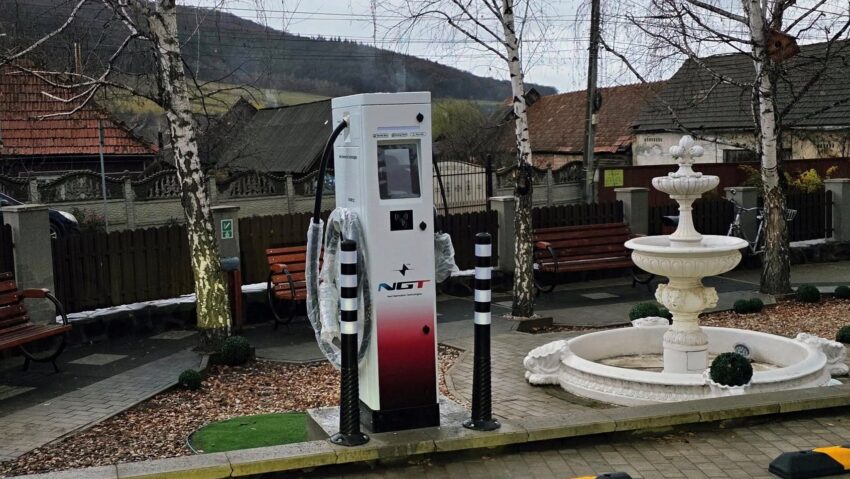 La Valea Mare, în Covasna, apare prima stație de încărcare pentru mașini electrice