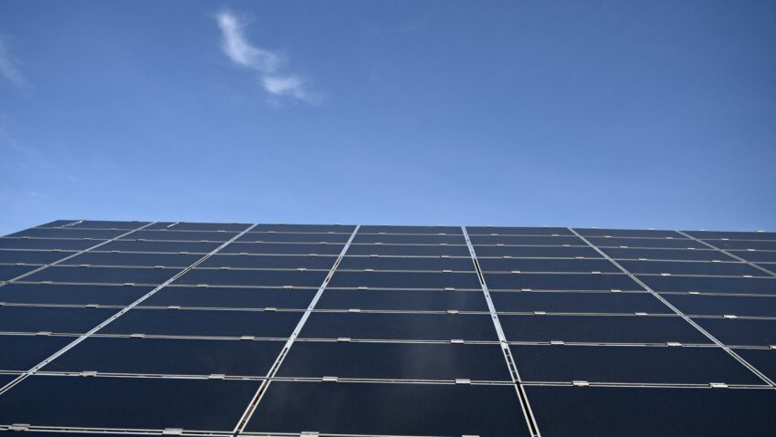 O centrală fotovoltaică va fi instalată la Inspectoratul de Jandarmi Județean Brașov, până la finalul anului viitor