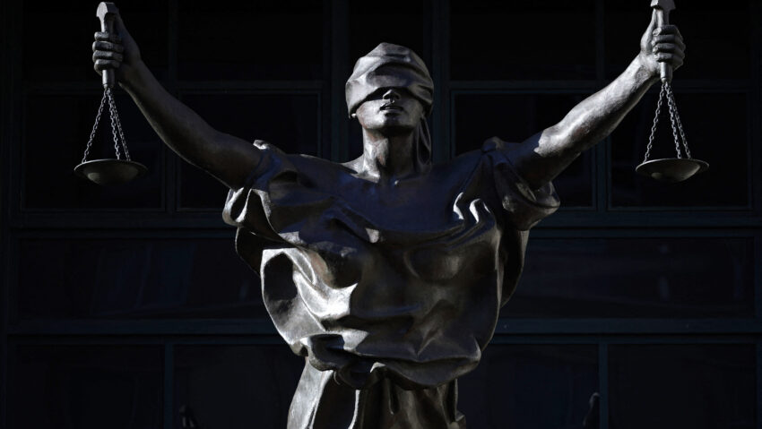 Ordinul de protecţie provizoriu se prelungeşte până la soluţionarea în primă instanţă a cererii