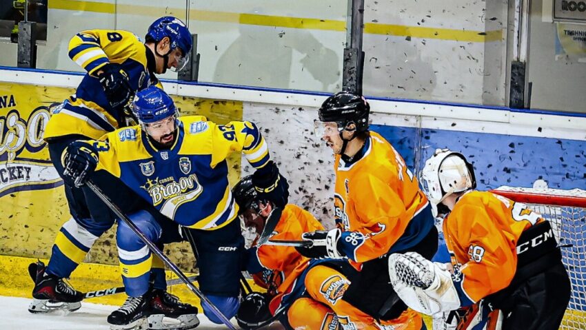 Hocheiștii Coronei, eșec neașteptat cu Fenestela