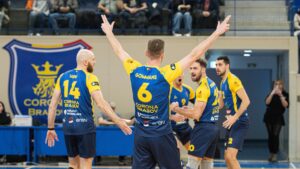 Voleibaliștii brașoveni întâlnesc Steaua în deplasare