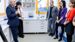 La Tg.Mureș a fost inaugurat Centrul universitar de microproducție și dezvoltare fitopreparate și produse cosmetice