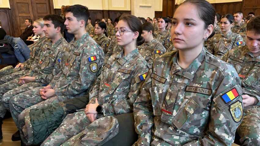 Învățământul medico-militar se va reforma de anul viitor la Tg. Mureș