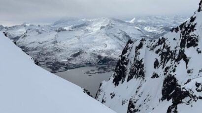 Risc însemnat de avalanșă în Bucegi și în Făgăraș, la înălțimi mari